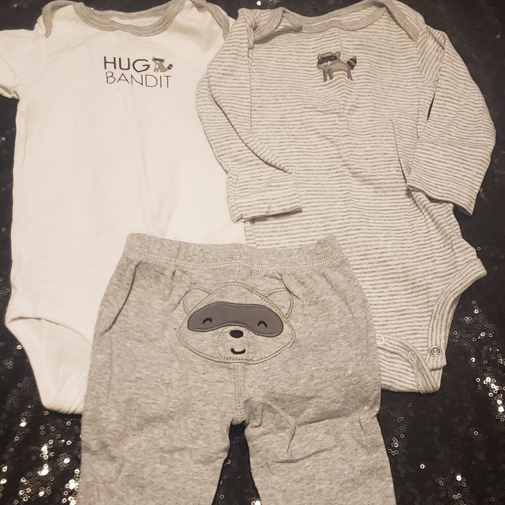 Gender neutral raccoon outfit